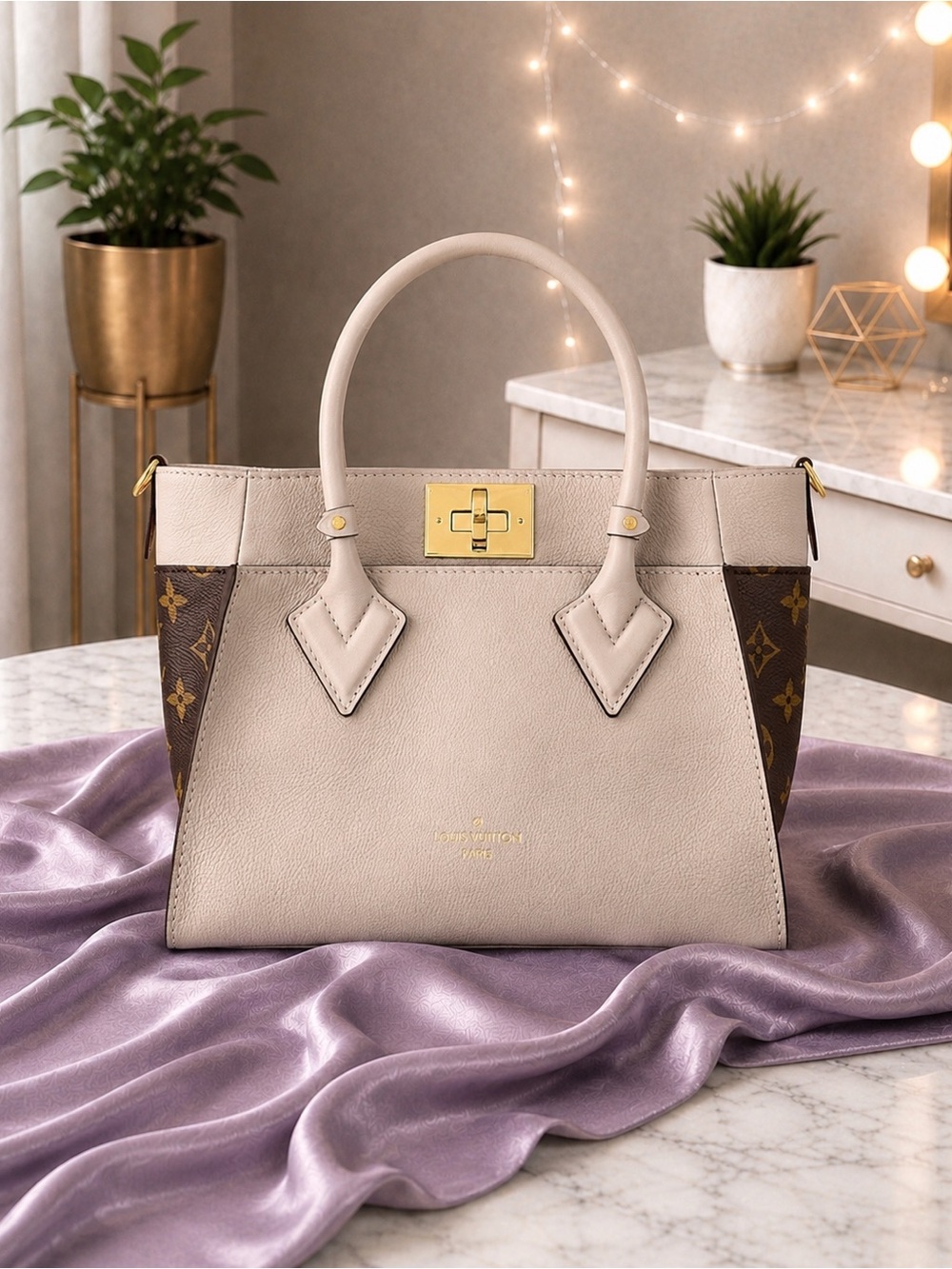 LOUIS VUITTON On My Side PM NWOT